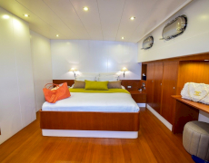 contact-yachts-ubi-bene_0008