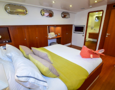 contact-yachts-ubi-bene_0011