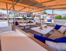 contact-yachts-ubi-bene_0018