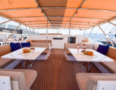 contact-yachts-ubi-bene_0019