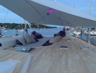 Catamaran NAMASTE Tahiti crewed yacht charter