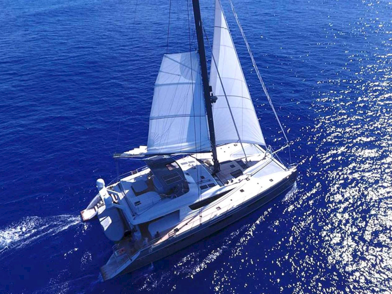 Holiday Yacht Rental in French Polynesia & New Zealand Catamaran NAMASTE