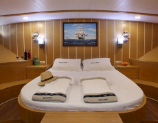 contact-yachts-aegean-clipper-020