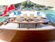 contact-yachts-grace_0022
