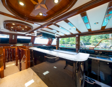 contact-yachts-allure_0028