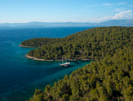 contact-yachts-allure_0029