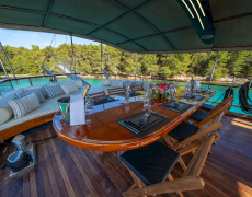 contact-yachts-allure_0031