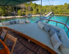 contact-yachts-allure_0032