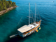 contact-yachts-allure_0034