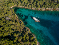 contact-yachts-allure_0036