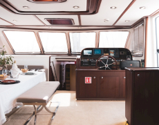 contact-yachts-luja_0007