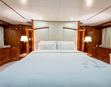 contact-yachts-stella-fiera_0002