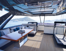 contact-yachts-shero_0007