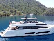 contact-yachts-shero_0027