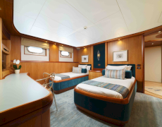 contact-yachts-lohanka_0005