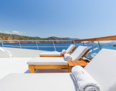 contact-yachts-takara-one_0012