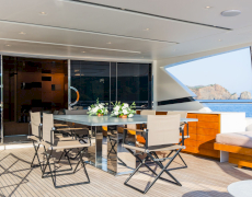 contact-yachts-takara-one_0014