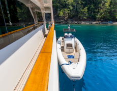 contact-yachts-takara-one_0019