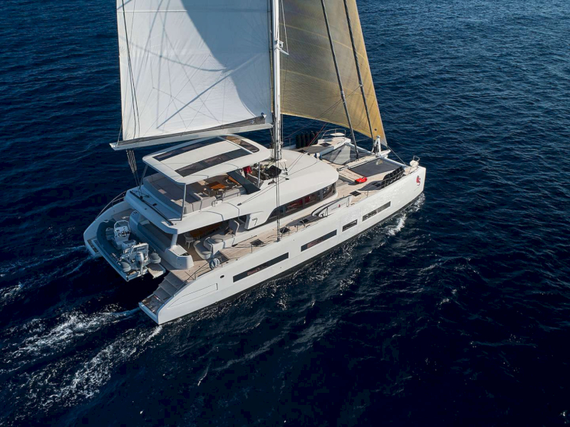 contact-yachts-adriatic-dragon-lagoon-77_0003